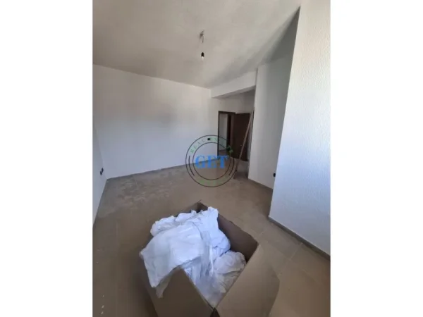 Durres, shitet apartament 4+1 Kati 7, 246 m² 540.000 € (Pallati Kultures, Durres)