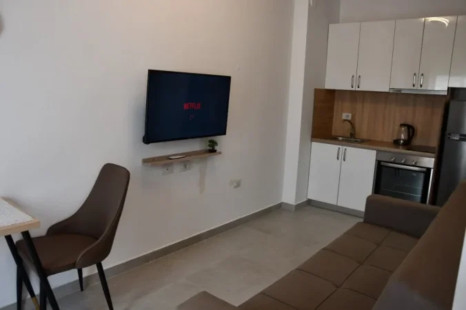 Tirane, shitet apartament 1+1+Ballkon Kati 6, 48 m² 107.000 € (selvia)