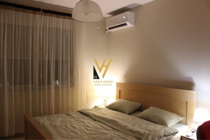 Tirane, jepet me qera apartament 2+1+Ballkon Kati 4, 95 m² 700 € (SHESHI WILLSON)