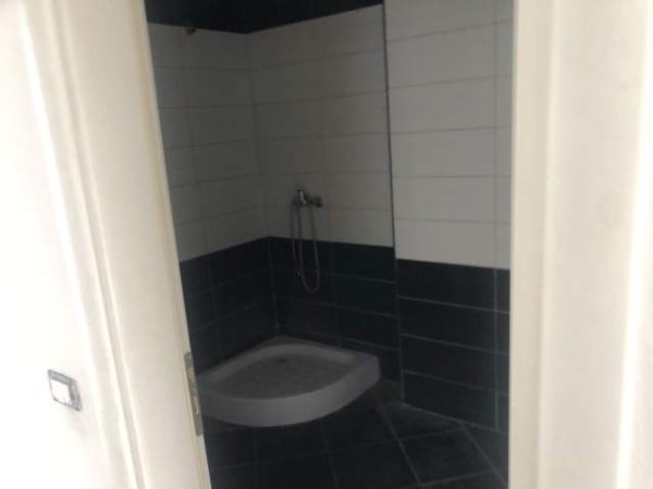 Tirane, shitet apartament Kati 3, 870.000 Euro