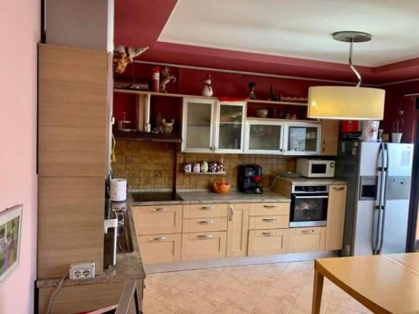 Tirane, shitet apartament 2+1+BLK Kati 7, 105 m² 209.000 Euro (QENDER -SHESHI SKENDERBE)