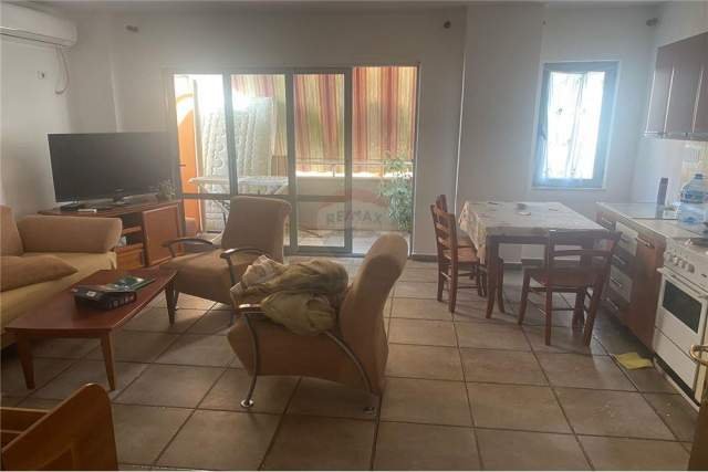 Tirane, shitet apartament 1+1+BLK Kati 8, 77 m² 127.000 Euro (Rruga e Dibres)