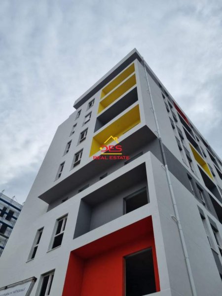 Tirane, shitet apartament 2+1+BLK Kati 2, 134 m² 730 Euro/m2 (gryka e kacanikut)