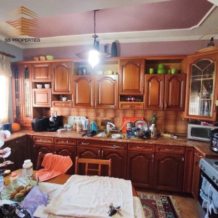 Tirane, shitet apartament 3+1+A+BLK Kati 6, 107 m² 110.000 Euro (Rruga Kongresi i Manastirit, Porcelani)