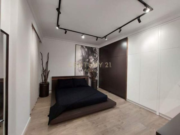 Tirane, jepet me qera apartament 2+1+BLK Kati 5, 94 m² 1.500 Euro (Rruga Panorama)