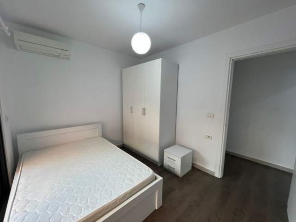 Tirane, jepet me qera apartament 2+1+BLK Kati 3, 70 m² 400 Euro (Zogu i Zi)