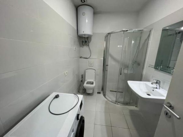 Tirane, jepet me qera apartament 2+1+BLK Kati 3, 70 m² 400 Euro (Zogu i Zi)