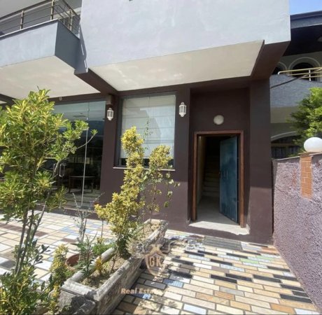 Durres, jap me qera apartament 2+1+BLK Kati 2, 75 m² 200 Euro (Lagja 18,Durres)
