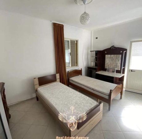 Durres, jap me qera apartament 2+1+BLK Kati 2, 75 m² 200 Euro (Lagja 18,Durres)