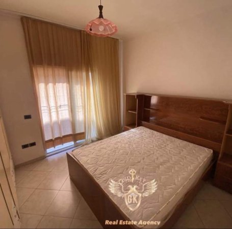 Durres, jap me qera apartament 2+1+BLK Kati 2, 75 m² 200 Euro (Lagja 18,Durres)