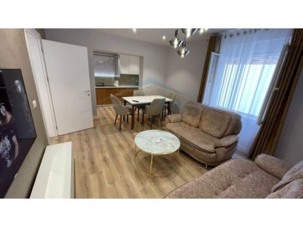 Tirane, jepet me qera Vile 2+1+BLK Kati 0, 1.000 Euro