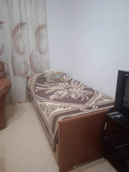 Tirane, jepet me qera Vile 2+1 Kati 1, 96 m² 45.000 Leke (Rruga Sotir  Kolea)