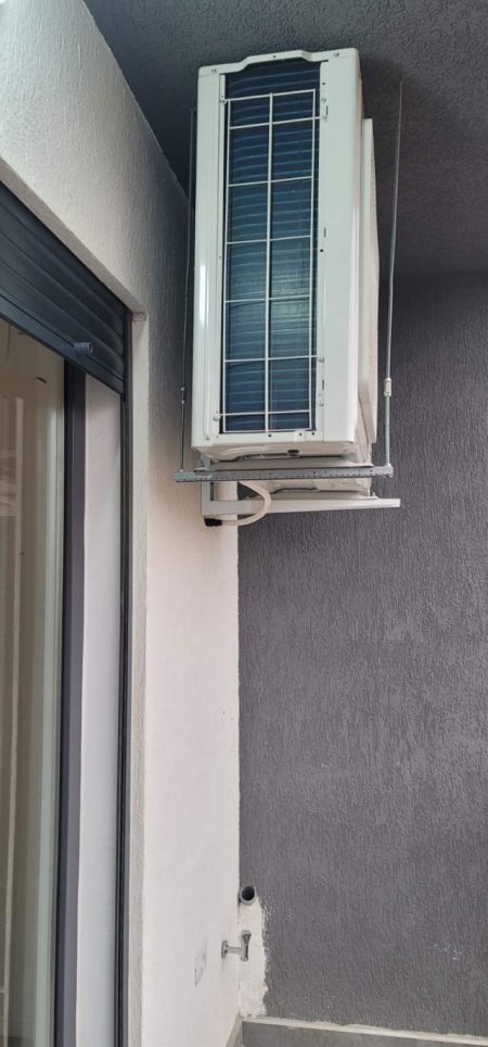 Tirane, jepet me qera apartament 2+1+BLK Kati 2, 95 m² 450 Euro (Rruga Ali Demi)