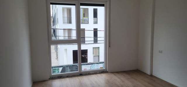 Tirane, jepet me qera apartament 2+1+BLK Kati 3, 98 m² 450 Euro (Rruga Ali Demi)