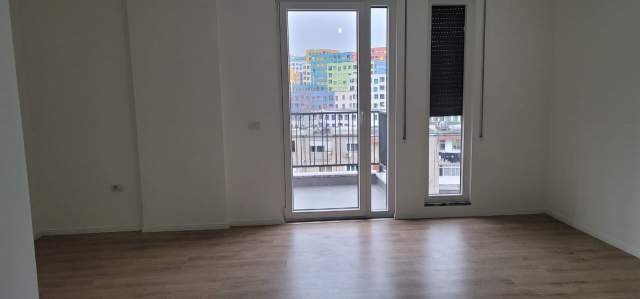Tirane, jepet me qera apartament 2+1+BLK Kati 3, 98 m² 450 Euro (Rruga Ali Demi)