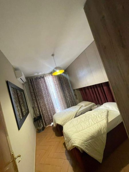 Tirane, shitet apartament 2+1+BLK Kati 9, 127 m² 270.000 Euro (21 dhjetori)