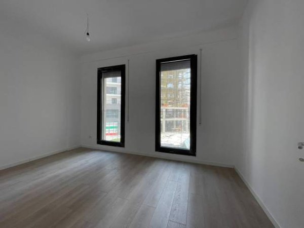 Tirane, jepet me qera apartament 2+1 Kati 3, 99 m² 1.000 Euro (Rruga e Kosovareve)