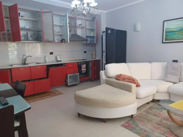 Tirane, jepet me qera apartament 2+1+A+BLK Kati 2, 750 Euro (BULEVARDI ZOGU I 1)