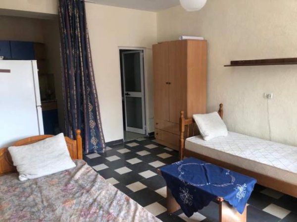 Tirane, jepet me qera garsonier Kati 2, 30 m² 25.000 Leke (rruga shefqet musaraj)
