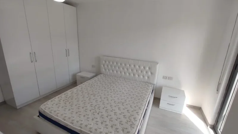 Tirane, jepet me qera apartament 1+1+Ballkon Kati 2, 65 m² 500 € (don bosko)