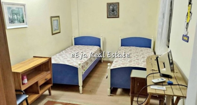 Tirane, jepet me qera garsonier 1+1 Kati 1, 35 m² 280 € (Mine peza)