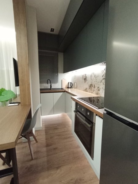 Korce, jepet me qera apartament 1+1+Ballkon Kati 1, 60 € (Rruga Thimi Mitko Korce Albania)