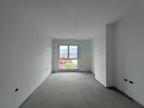 Tirane, shitet apartament 1+1 Kati 3, 57 m² 82.500 € 