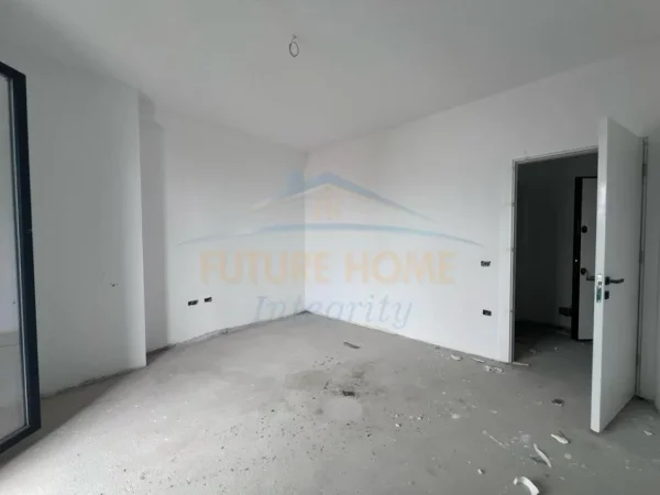 Tirane, shitet apartament 1+1 Kati 3, 57 m² 82.500 € 