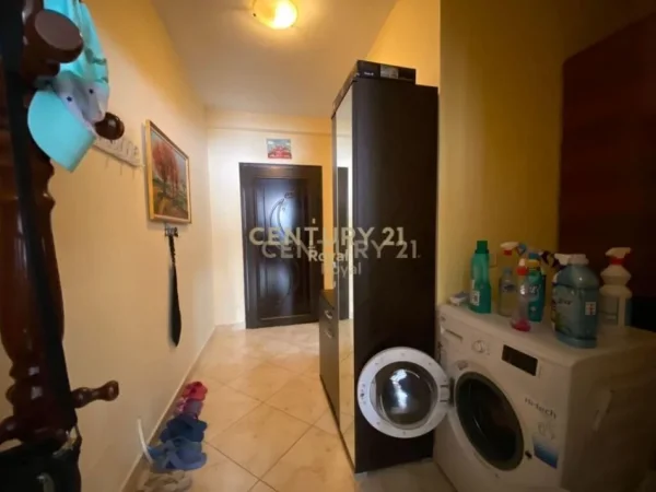 Tirane, shitet apartament Kati 4, 112 m² 165.000 € 