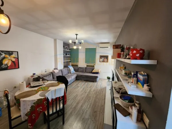 Tirane, shitet 2+1+Ballkon , (DON BOSKO)