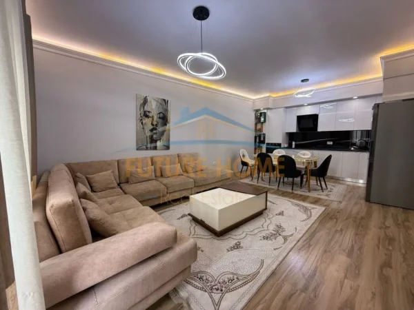 Tirane, shitet apartament 3+1+Ballkon Kati 6, 147 m² 260.000 € (GREEN CITY, UNAZA E RE)