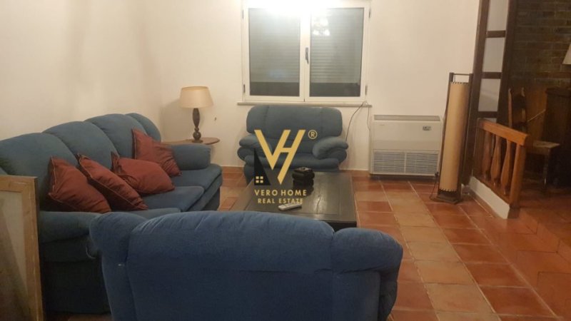 Tirane, jepet me qera apartament 3+1+Ballkon Kati 11, 250 m² 1.500 € (stadiumi dinamo)