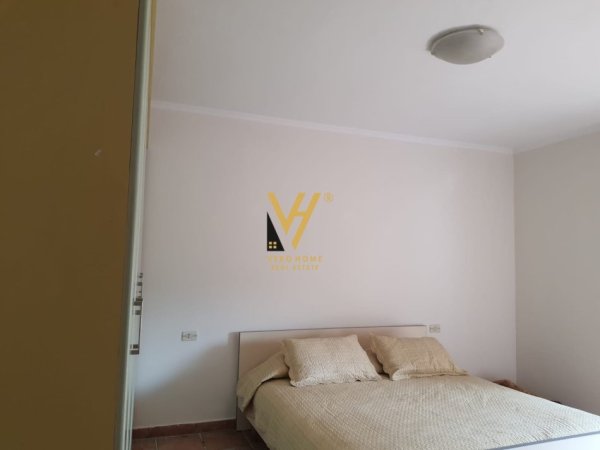 Tirane, jepet me qera apartament 3+1+Ballkon Kati 11, 250 m² 1.500 € (stadiumi dinamo)