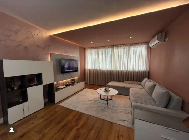 Tirane, shitet apartament 3+1+Ballkon Kati 9, 122 m² 248.000 € (Rr. e Kavajes)