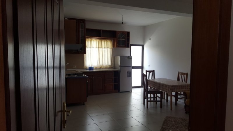 Tirane, jepet me qera apartament 1+1+Aneks+Ballkon Kati 1, 55 m² 280 € (Sauk i vjeter)