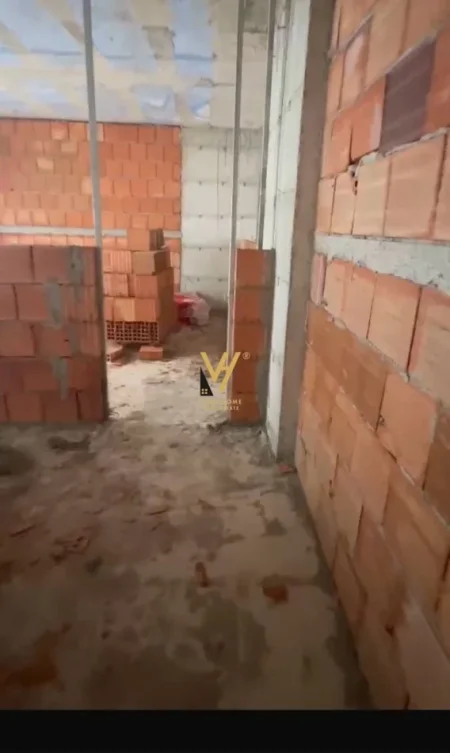 Durres, shitet apartament 1+1+Ballkon Kati 3, 73 m² 80.800 € (GOLEM)