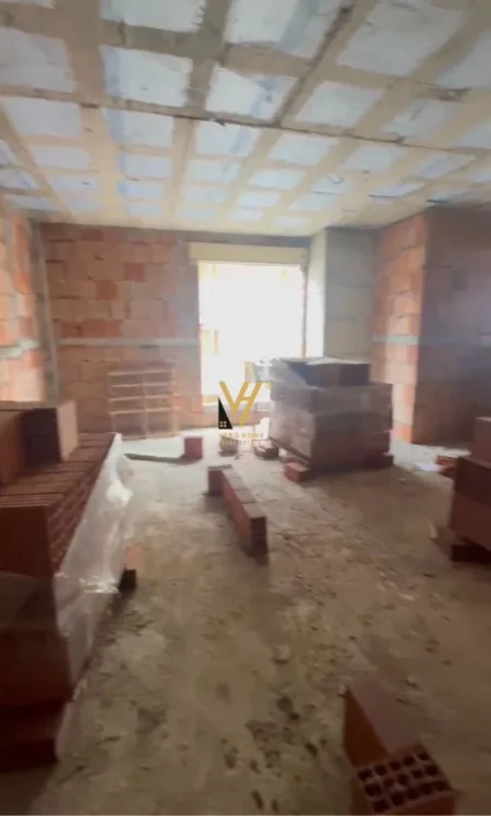 Durres, shitet apartament 1+1+Ballkon Kati 3, 73 m² 80.800 € (GOLEM)