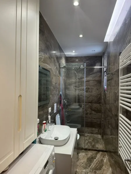 Tirane, shitet apartament 2+1+Aneks+Ballkon Kati 4, 95 m² 188.000 € (kodra e diellit)