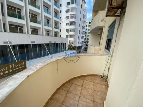 Durres, jepet me qera apartament 1+1+Ballkon Kati 2, 60 m² 350 € (Iliria,Plazh, Durres)