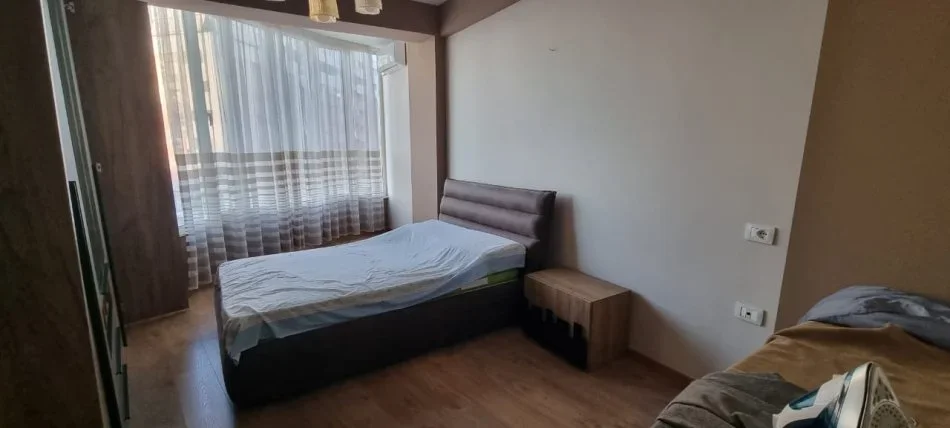 Tirane, Jepet me qera apartament 2+1 ne Astir  Kati 4, 150 m² 500 € (Jepet me qera Super Apartamenti 2+1 ne Astir.)