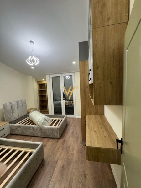 Tirane, jepet me qera Vile 2+1+Ballkon Kati 0, 250 m² 1.500 € (TEG)