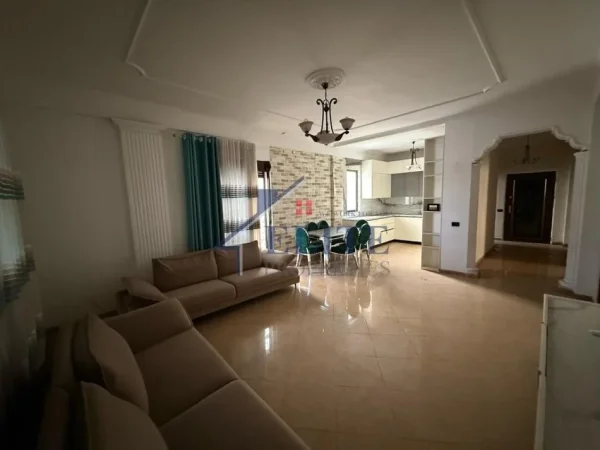 Tirane, shitet apartament 2+1+Aneks+Ballkon Kati 2, 240 m² 230.000 € (Ferluti, Laprake)