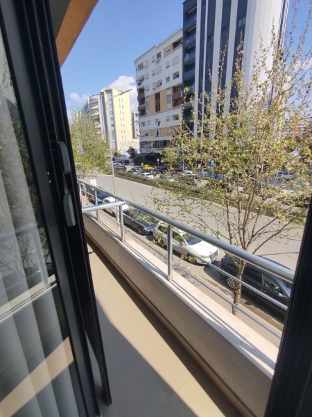 Qera Ditore (Unaza e Re) Astir