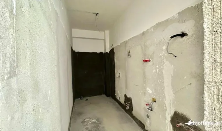 SHITET: Apartament 2+1 📍 Gjykata e Apelit - VLORE | kati 3, Pllt ne Perfundim | Cmimi me i Mire ne Treg **1,300€ / m2 ( 93,600€ ) 🔥