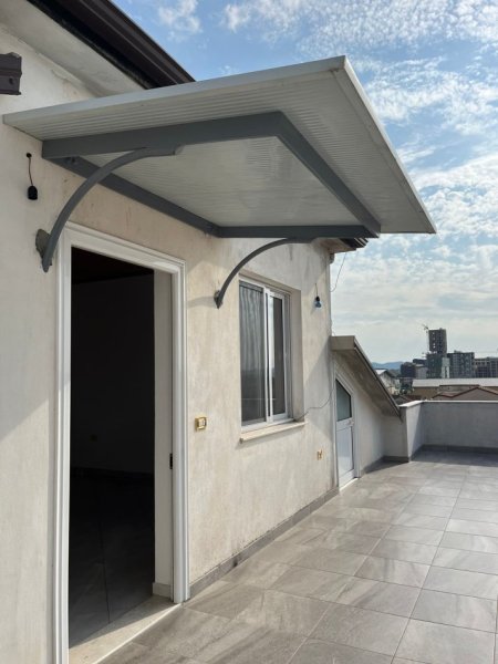 Tirane, jepet me qera apartament 1+1+Aneks+Ballkon Kati 4, 55 m² 270 € (Sabri Tofiku)
