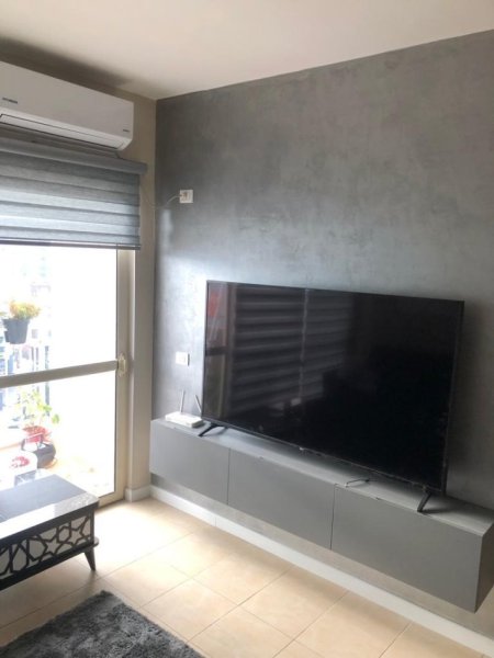 Tirane, jepet me qera apartament 1+1+Ballkon Kati 5, 66 m² 500 € (Fusha aviacionit)