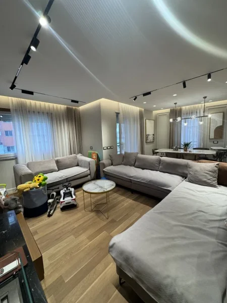 Tirane, shitet apartament duplex 2 Katshe Kati 1, 140 m² 240.000 € 