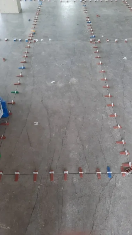 Tirane, ofroj Shtrime veshje pllakash punime mermeri