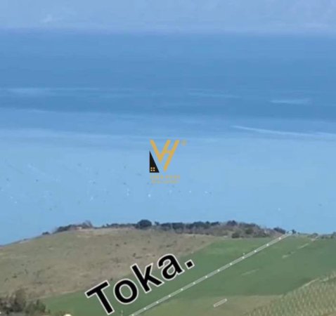Durres, shitet toke , 14.000 m² 980.000 € (KEPI I RODONIT)