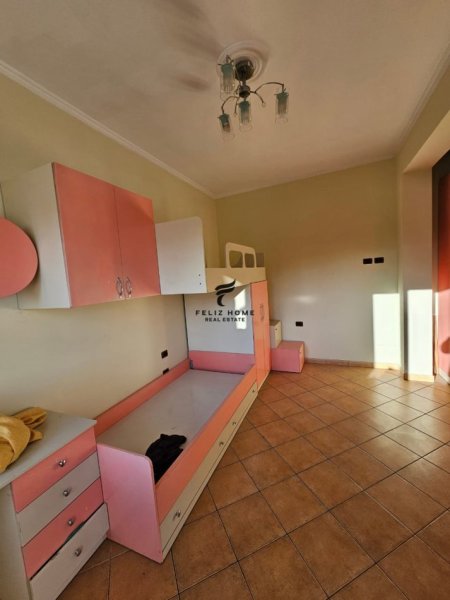 Tirane, jepet me qera ambjent biznesi Kati 3, 270 m² 2.500 € (DON BOSKO)